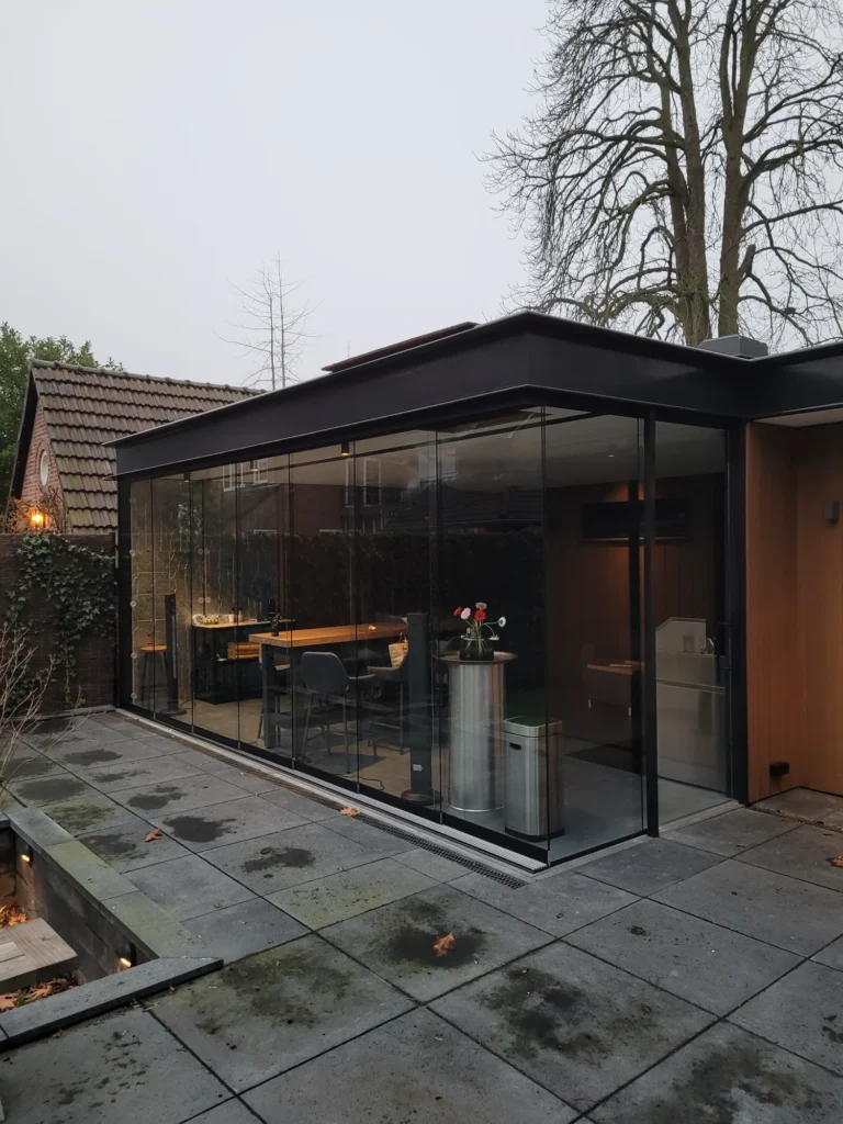 Poorten en hekwerk Villa in Vught