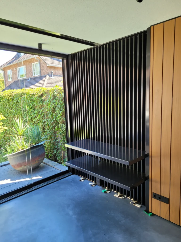 Poorten en hekwerk Villa in Vught