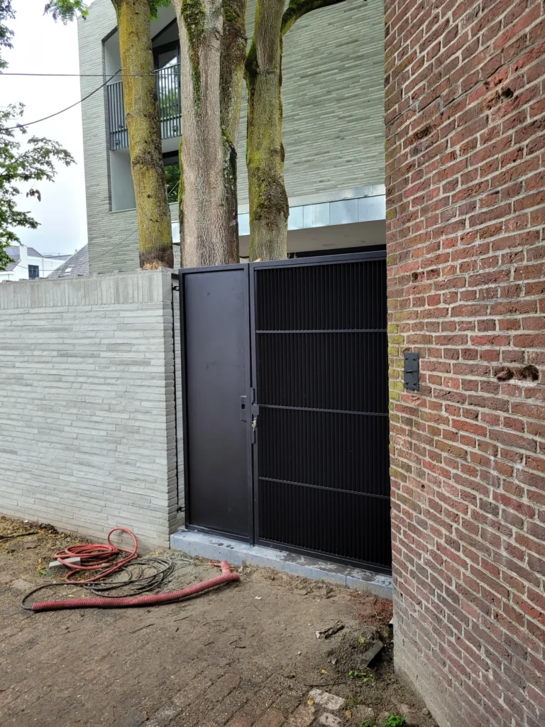 Design poorten woonhuis Den Bosch